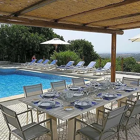 Sleeps 10 With Pool Air Con And Wifi * Boliqueime