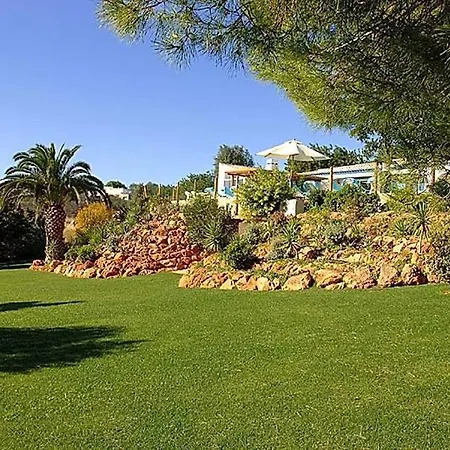 Sleeps 10 With Pool Air Con And Wifi Villa